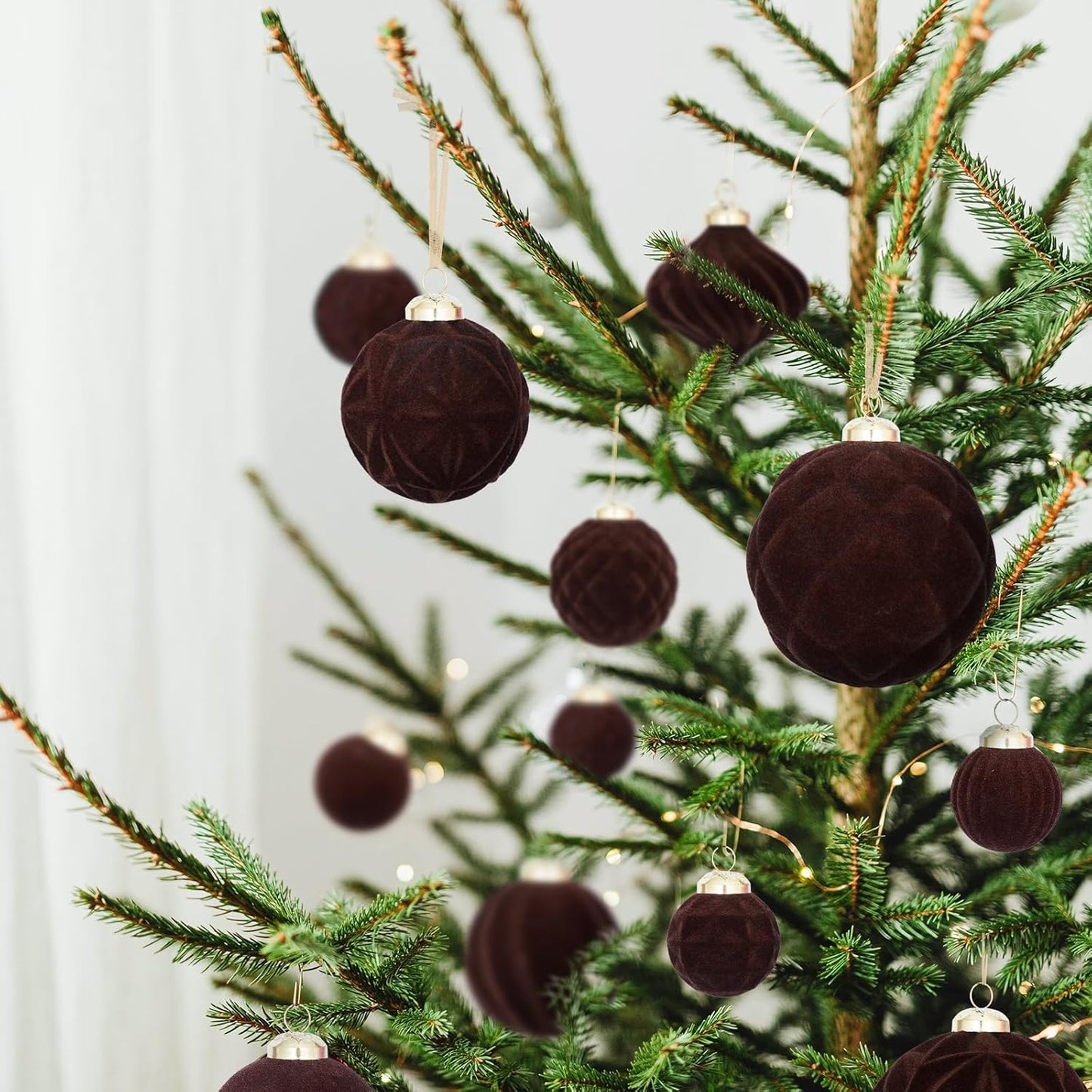 46PCS Velvet Christmas Ball Ornaments Set, Flocked Shatterproof Xmas Tree Decor, Assorted Hanging Ornaments with Loop for Holiday Home Decor, Christmas Tree, Mantel, Party Decoration (Brown)