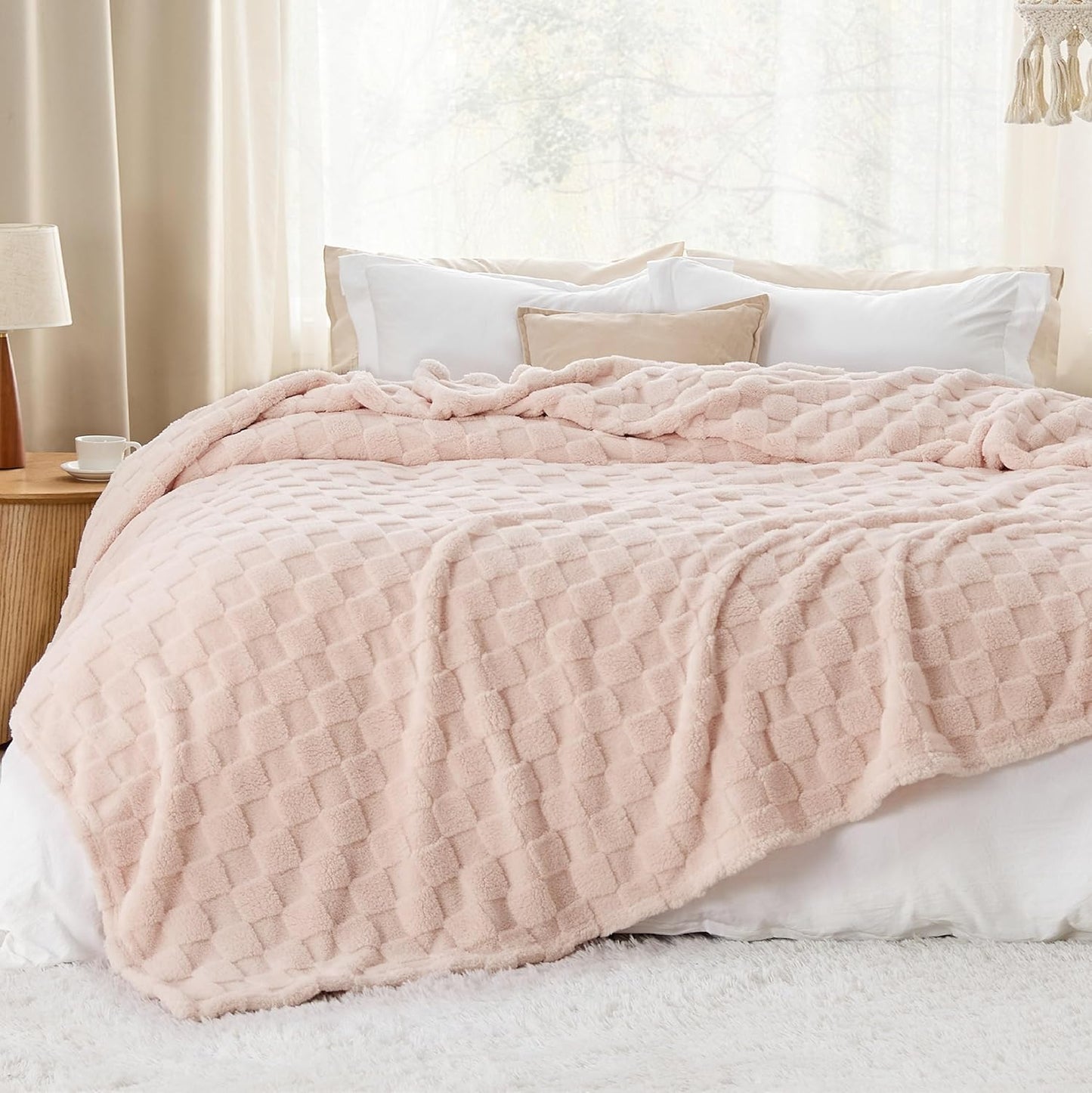 Bedsure GentleSoft California King Blanket for Bed - Super Soft Cozy Blankets for Women Men Girls, Large Fuzzy Fleece Throw for Bedroom Decor, Light Pink, 102x96 Inches