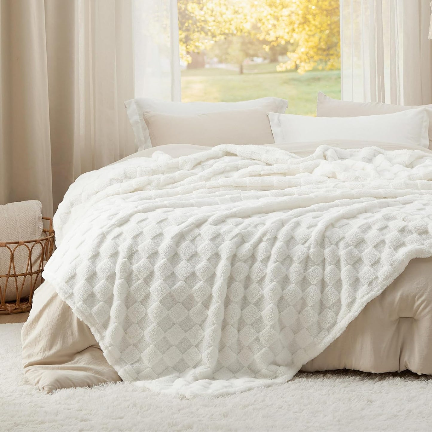 Bedsure GentleSoft California King Blanket for Bed - Super Soft Cozy Blankets for Women Men Girls, Large Fuzzy Fleece Throw for Bedroom Decor, White, 102x96 Inches