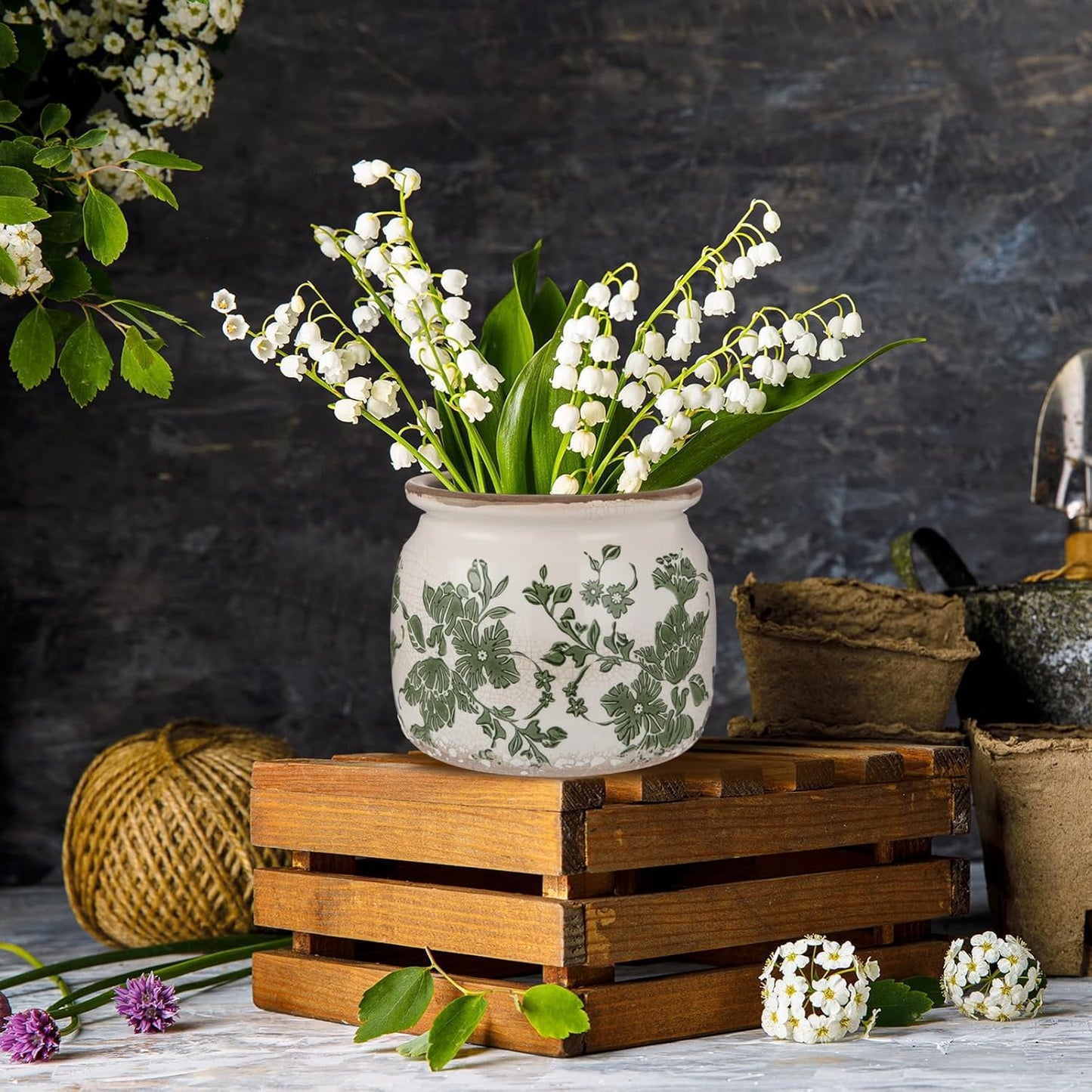 2 Pcs Vintage Planter Large Ceramic Plants Pot Beige Green Vintage Floral Ice Crack Cottage Scroll Vase Flower Vase Pot Indoor Plants Home Kitchen Decor Farmhouse Antique Decorative Gifts