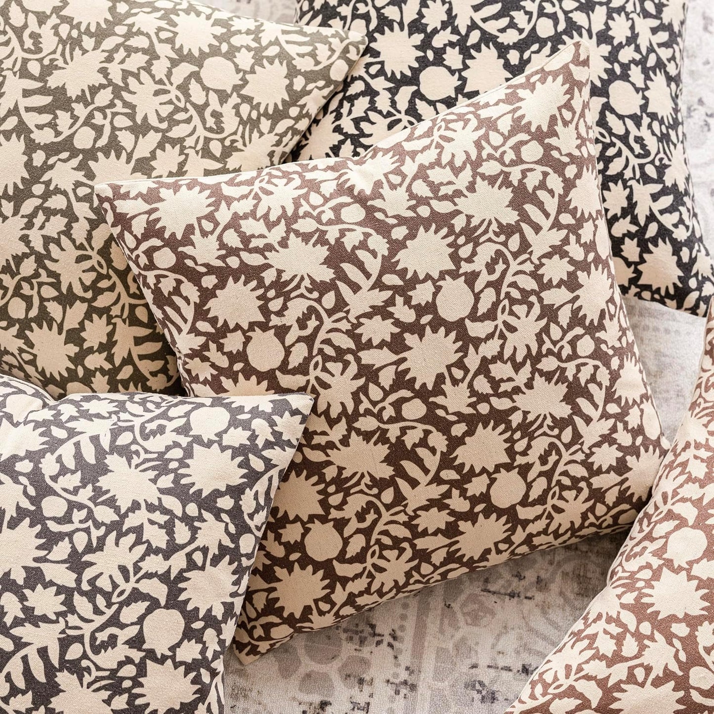 Foindtower Set of 2 Decorative Neutral Floral Lumbar Throw Pillow Covers Accent Farmhouse Cushion Covers Boho Vintage Pillowcase for Couch Sofa Bedroom Living Room Home Decor Outdoor,12×20 Inch,Brown