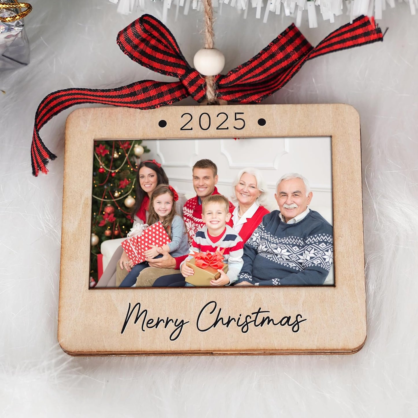 2025 Christmas Ornament Picture Frame - Wooden Landscape Photo Frame Ornaments - Picture Frame Ornament for Tree - Merry Christmas Ornaments with Picture Insert for Family, Friends