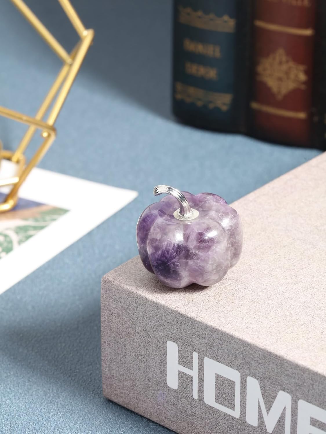 Jovivi Amethyst Crystal Pumpkin Figurine, 1.2" Mini Carved Gemstone Pumpkin Statue Decor Healing Stones Decorative Ornaments for Fall Harvest Thanksgiving Halloween Decorations Home Decor