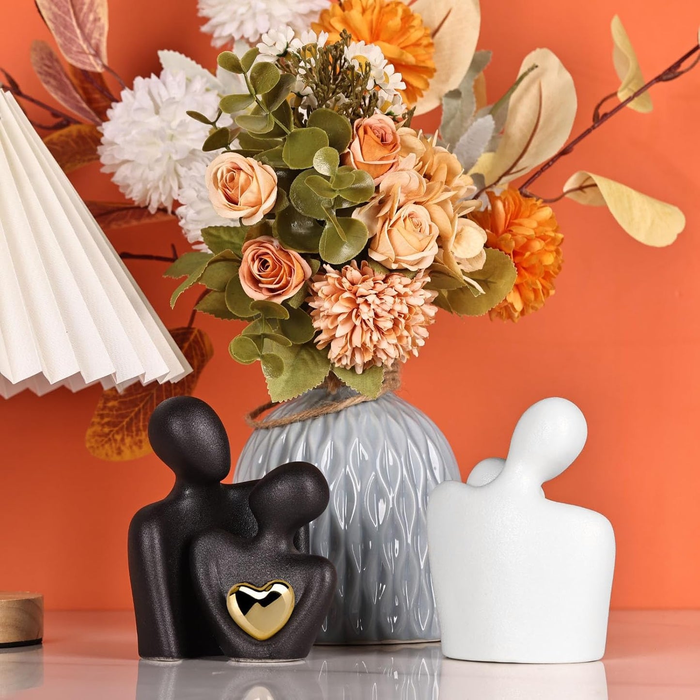 Mini Couple Statue Tv Stand Decor Items for Living Room,Bedroom Decor for Couples Sculpture Knick Knacks for Shelves,Gold Gifts for Valentine Anniversary Birthday,4.72in Show Pieces for Home Decor