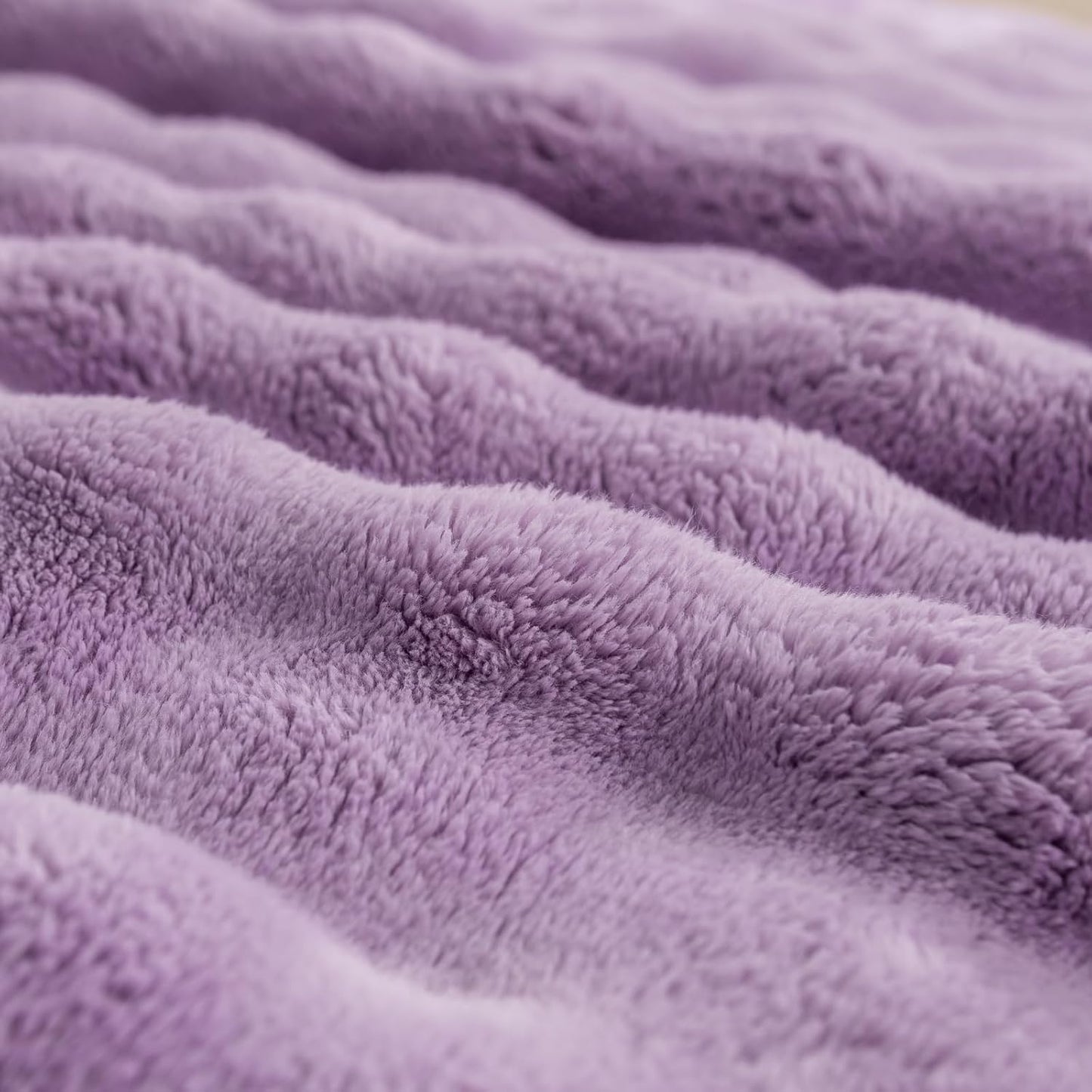 YUSOKI Luxury 3D Bubble Throw Blanket 5lb,All Ages,Home Decoration, (Lilac Purple,90 * 90inches)