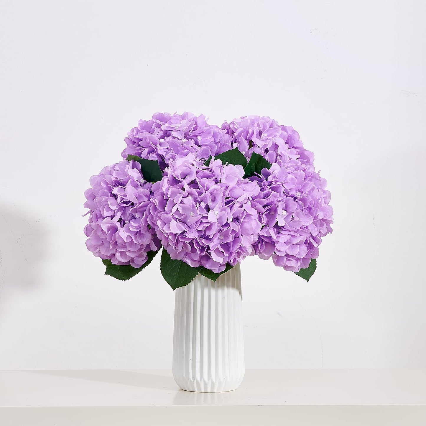 8pcs Lavender Fake Flowers Silk Hydrangea Artificial Flowers Bouquets Faux Hydrangea Stems for Home Table Centerpieces Wedding Party Decoration
