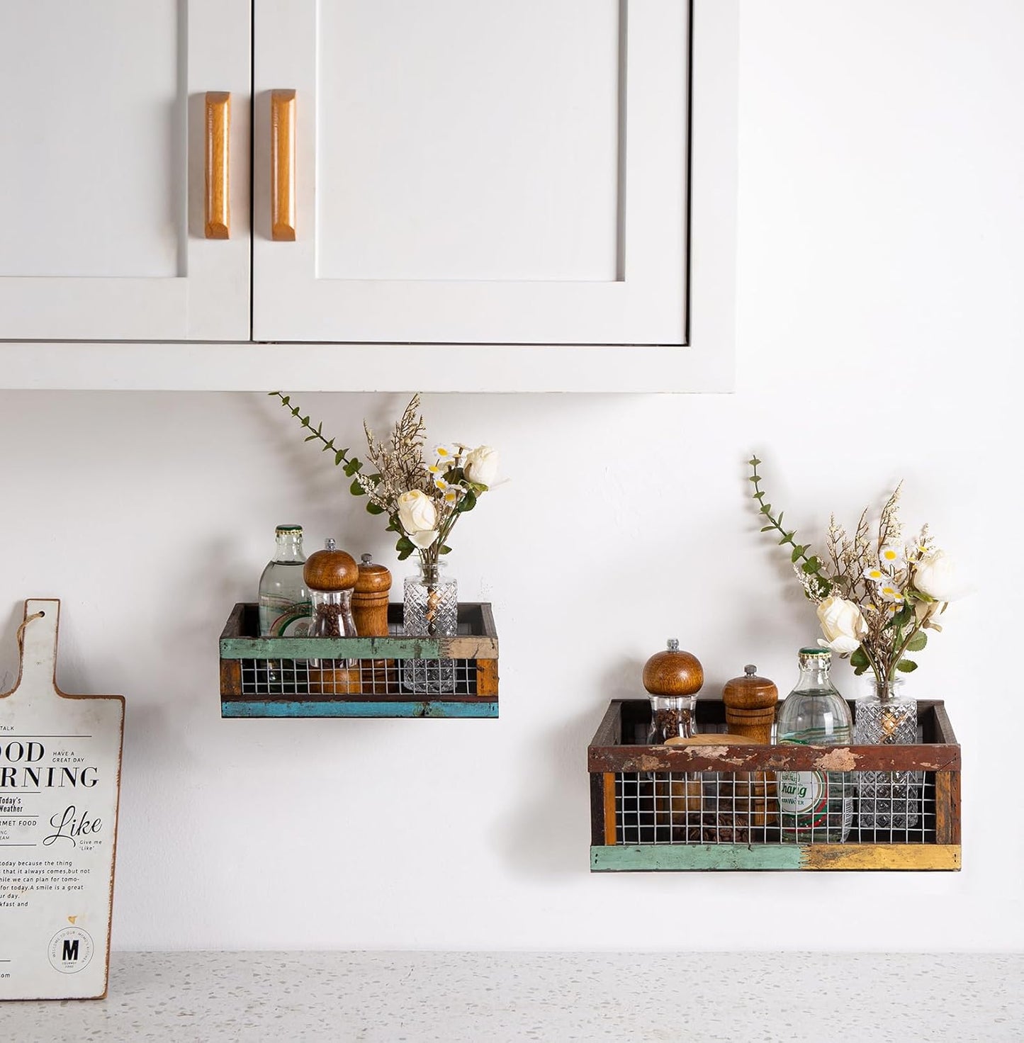 TIMRIS Set of 2 Rustic Wooden Countertop Baskets, Farmhouse Distressed Nesting Boxes, Small Decorative Wooden Storage Crates, Reclaimed Wood Organizer Baskets with Wire Mesh (Random)