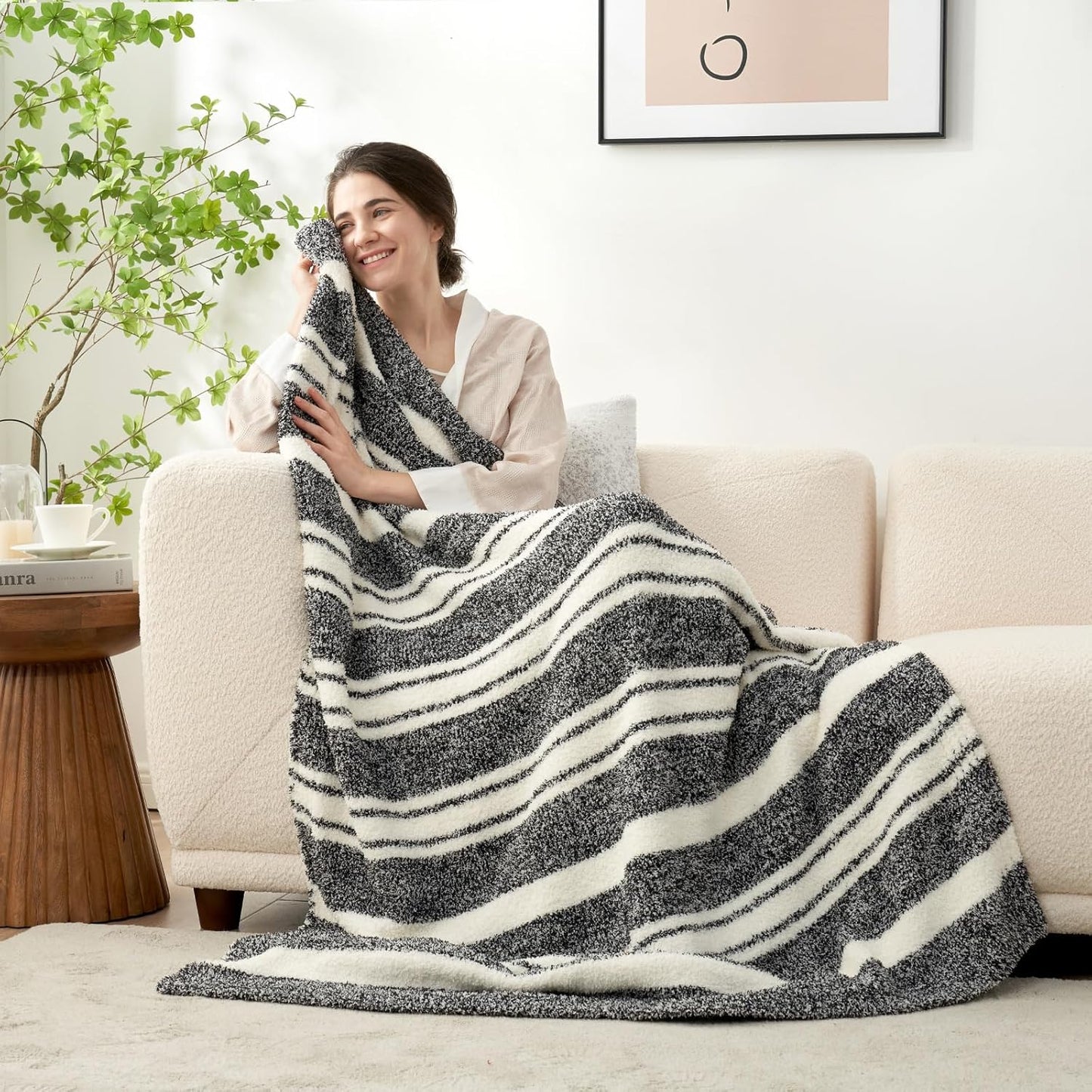 Snuggle Sac Stripe Black Throw Blanket for Couch, Reversible Super Soft Warm Blankets Cozy Knit Fuzzy Plush Lightweight Throws for Sofa, Bed, Stripe Black, 50x60 inches