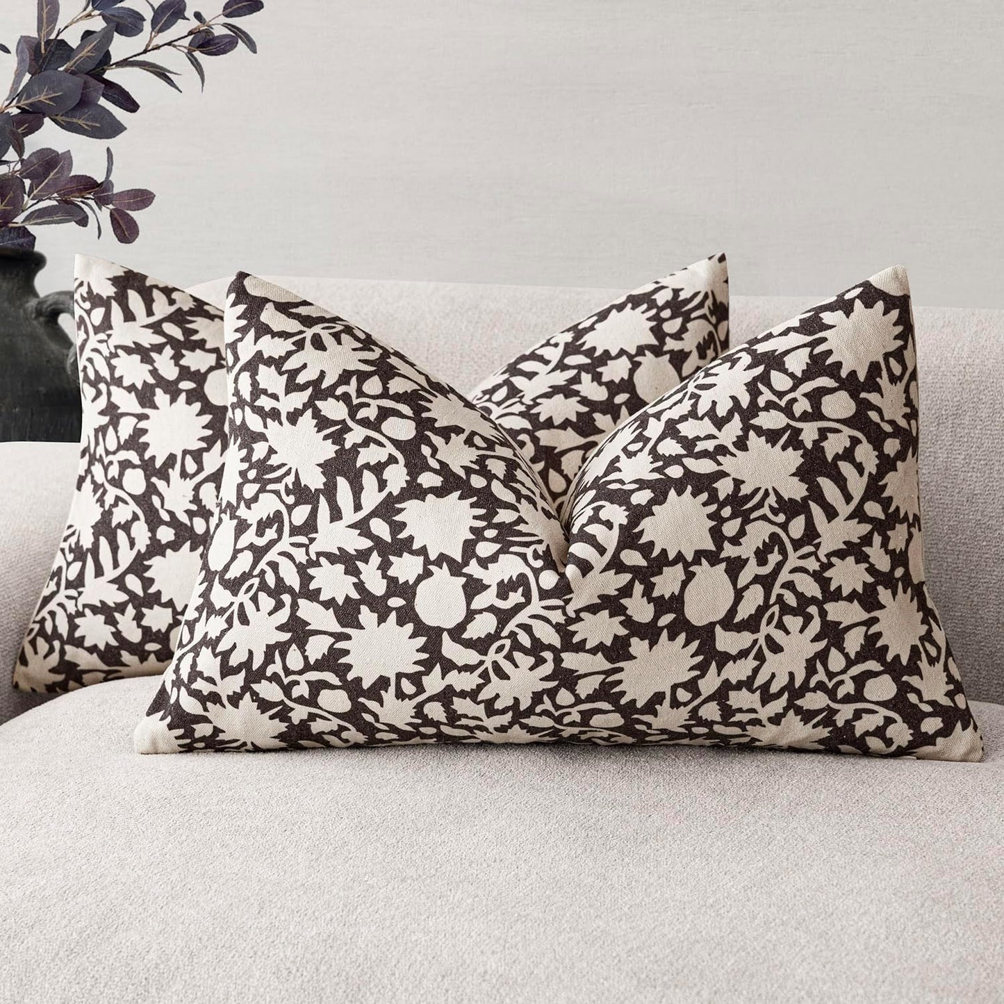 Foindtower Set of 2 Decorative Neutral Floral Lumbar Throw Pillow Covers Accent Farmhouse Cushion Covers Boho Vintage Pillowcase for Couch Sofa Bedroom Living Room Home Decor Outdoor12×20 Inch,Black