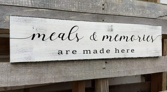 Farmhouse Kitchen Wall Decor,Meals and Memories are Made Here Sign, Rustic Wood Kitchen Signs Dinning Room Wall Decor (Meal) 6x18 Inch