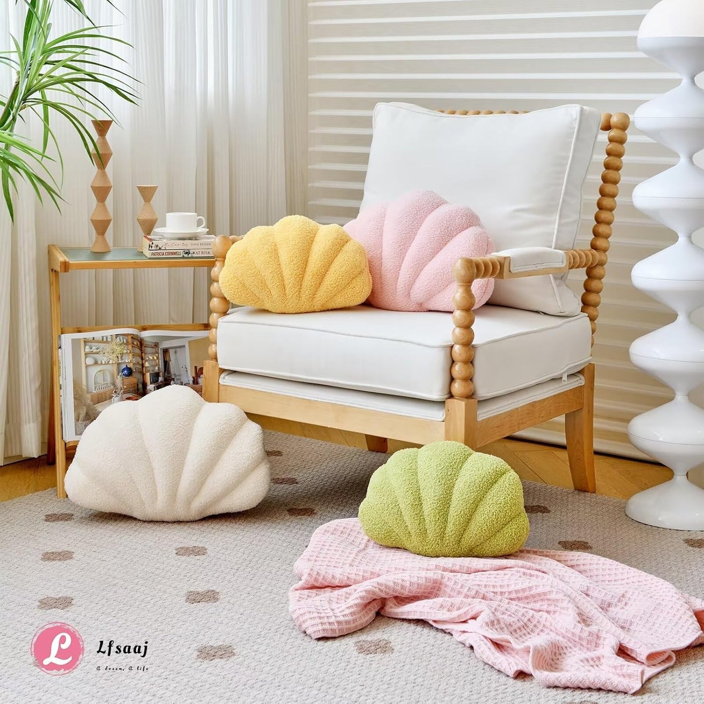 Yellow Seashell Throw Pillows, Shell Shaped Throw Pillows, 13 Inch Soft Home Decorative Pillow Plush Cushion for Bed Couch Living Sofa Room Decor Accent Throw Pillow