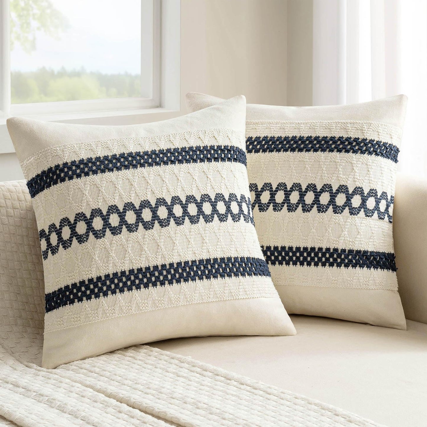 MIULEE Set of 2 Navy Blue Boho Decorative Pillow Covers 20x20 Inch Farmhouse Rustic Couch Throw Pillows Modern Spring Cotton Cushion Covers Retro Cute Macrame Woven Home Decor for Bed Sofa Chair