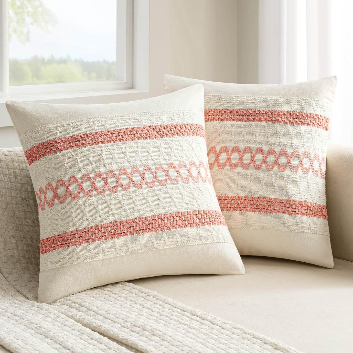 MIULEE Set of 2 Coral Red Boho Decorative Pillow Covers 20x20 Inch Farmhouse Rustic Couch Throw Pillows Modern Summer Cotton Cushion Covers Retro Cute Macrame Woven Home Decor for Bed Sofa Chair