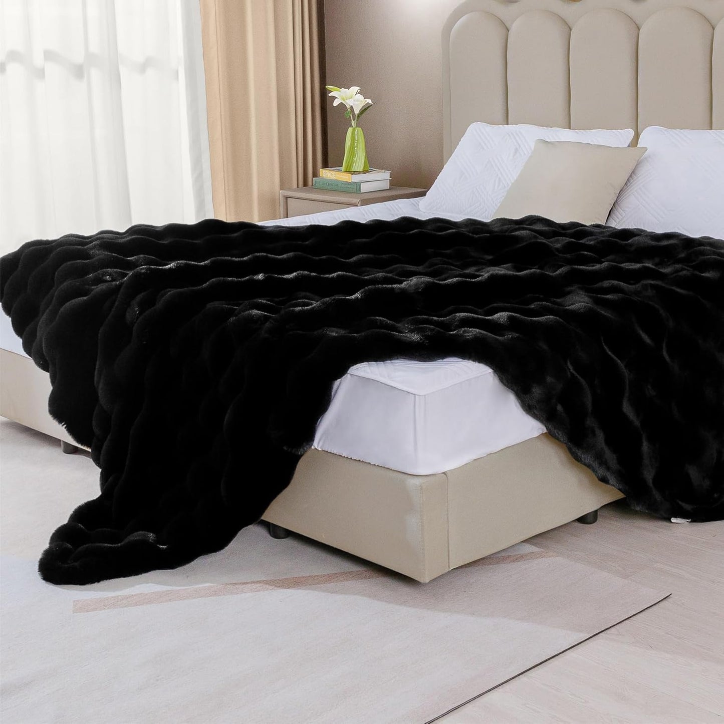 Faux Fur Black Thick Soft Throw Blanket 60X80 for Bed Couch Gift Office Chair Bunny Faux Rabbit Fur Blanket Decorative Warm Throw Blanket 860 GSM