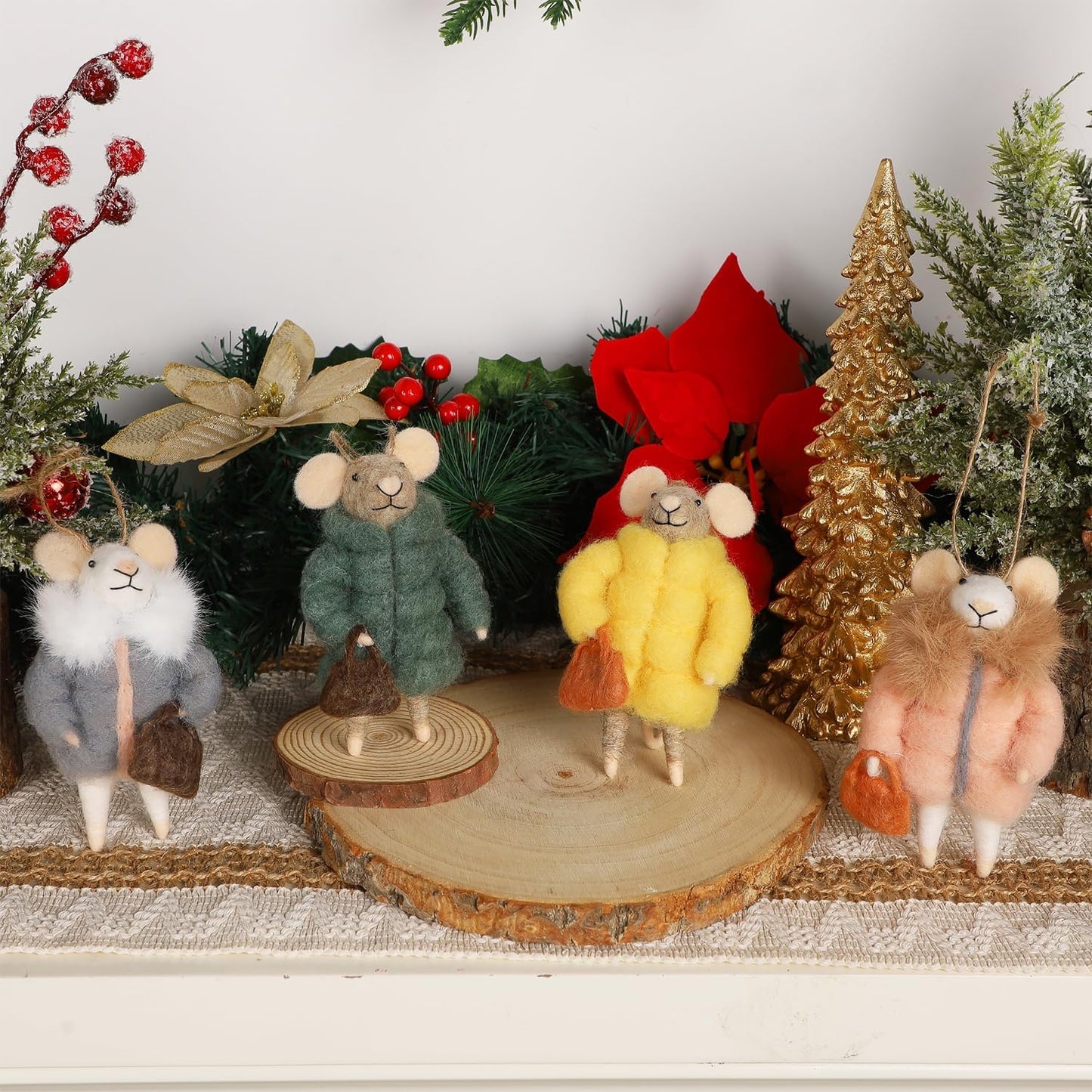 Set of 4 Christmas Felt Mice Ornaments, 4.7" Mini Hanging Wool Fashionable Mouse Figurines, Tiered Tray Tabletop Decor, Animal Crafts Cute Xmas Tree Holiday Easter Gifts Home Office Party Supply