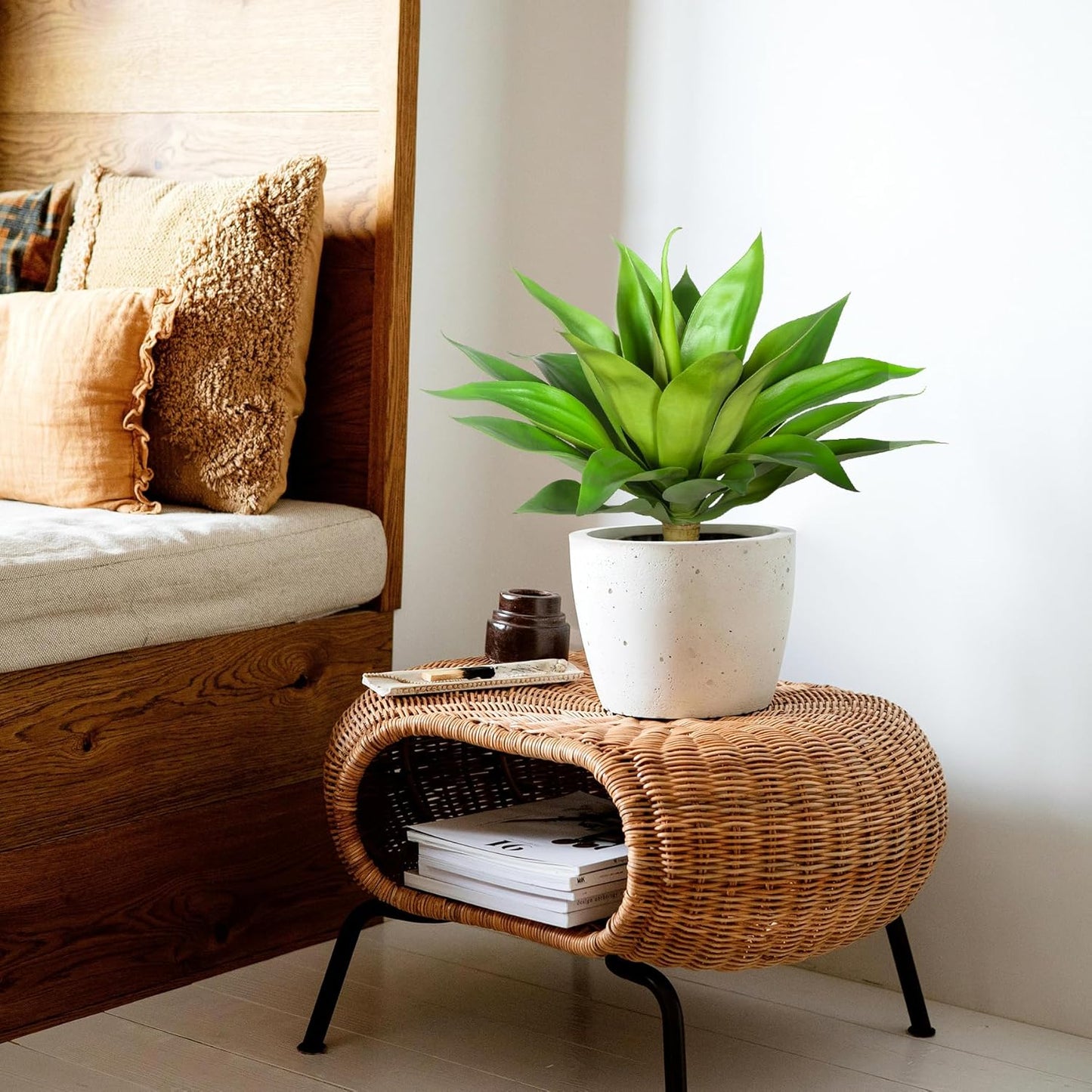 Artificial Agave Plants,Large UV Resistant Fake Agave Planters for Indoor and Outdoor Decorating Artificial Plants for Outdoors Plants(2Pack, 22")