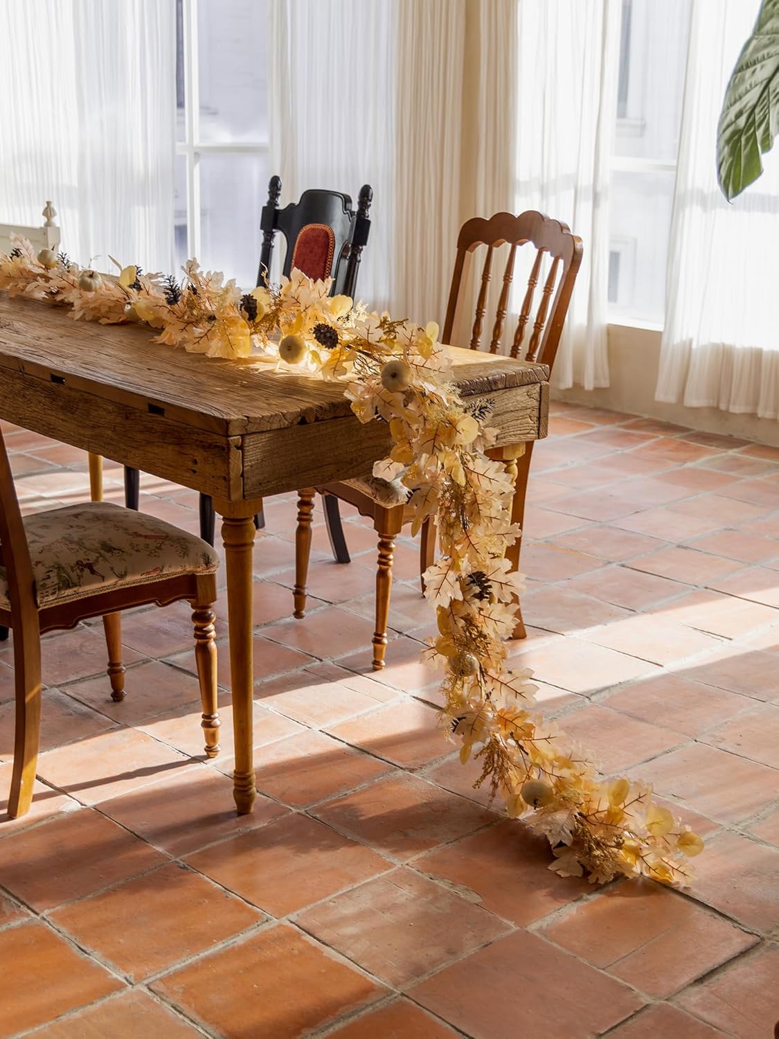 MISSPIN 6FT Boho Fall Garland, Fall Decor Autumn Maples Leaf Garland for Autumn Decor Hanging Vine for Halloween Thanksgiving Home Wedding Fireplace Party Christmas(Beige)