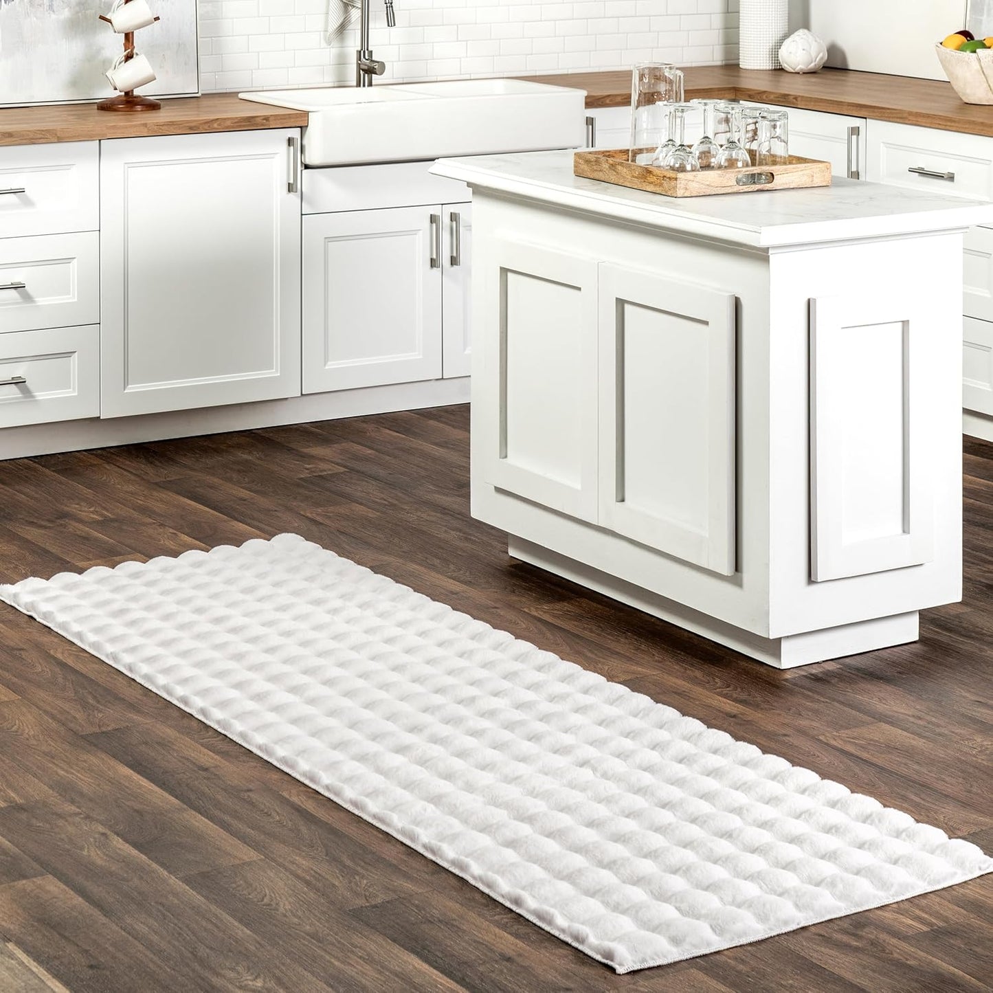 nuLOOM Jeni Checkered 2'6" x 6' Machine Washable Runner Rug for Living Room Bedroom Dining Room Entryway Hallway Kitchen, Off White