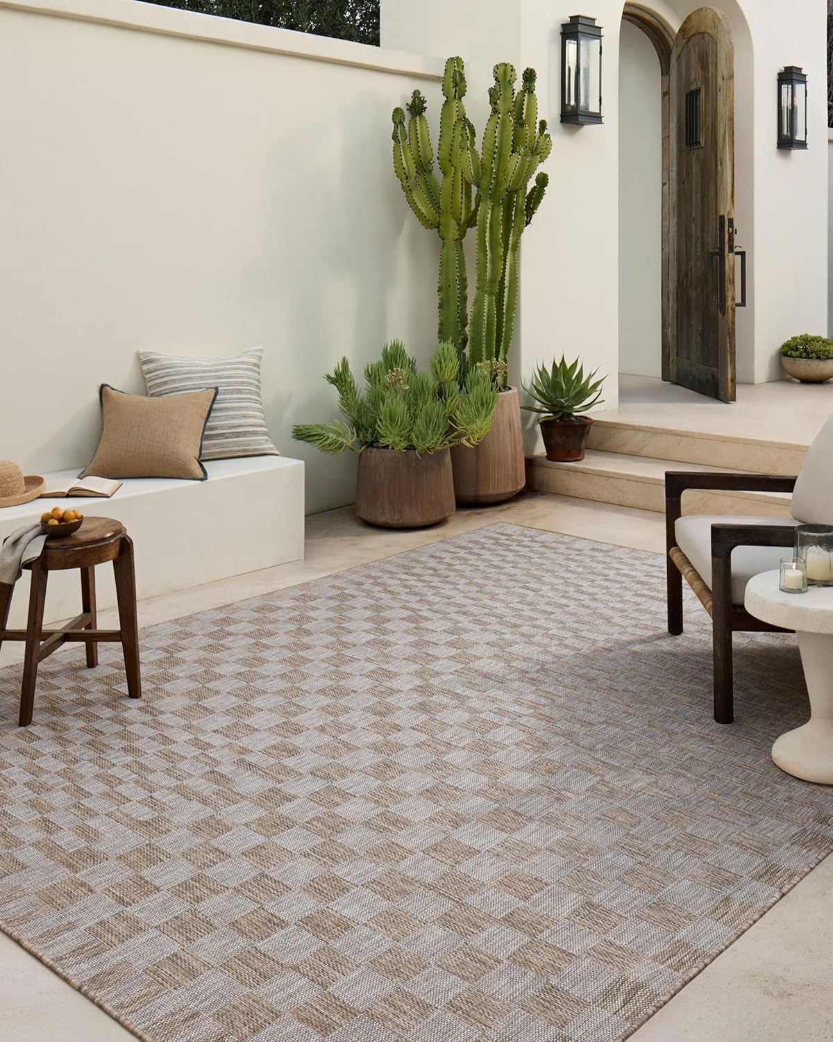 Loloi Amber Lewis Topanga Collection TOP-03 Natural/Dove 2'-3" x 3'-9" Indoor/Outdoor Area Rug