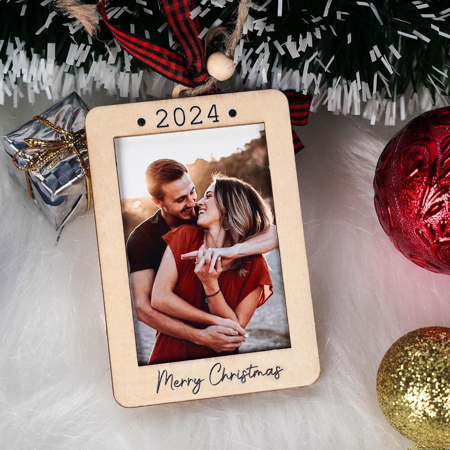 Christmas Photo Frame Ornament, 2024 Ornament, Wooden Picture Frame Ornaments With Hanging String (Merry Christmas (Portrait))